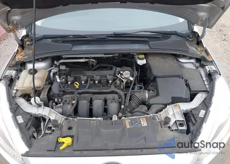 2018 Ford Focus S из США, поврежденный, VIN 1FADP3E21JL275746